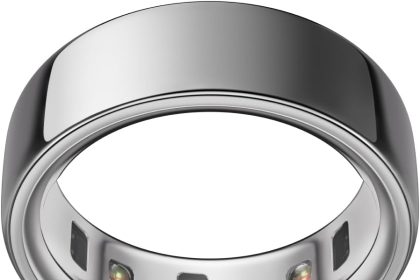 Oura Ring Gen3 smart ring in sleek titanium finish, designed for advanced health, sleep, and fitness tracking. This alt text is SEO-friendly and descriptive while using the keyword smart ring, which helps with accessibility and search engine indexing. Let me know if you need variations for different images (e.g., lifestyle shots, app interface, etc.).