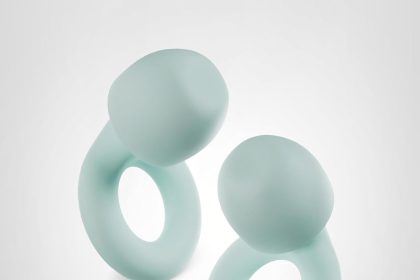 Loop Quiet Ear Plugs in soft silicone design with compact circular shape.